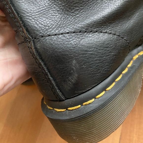 Dr Martens 1460 Pascal pebbled leather boots, sz 7 - Picture 9 of 10